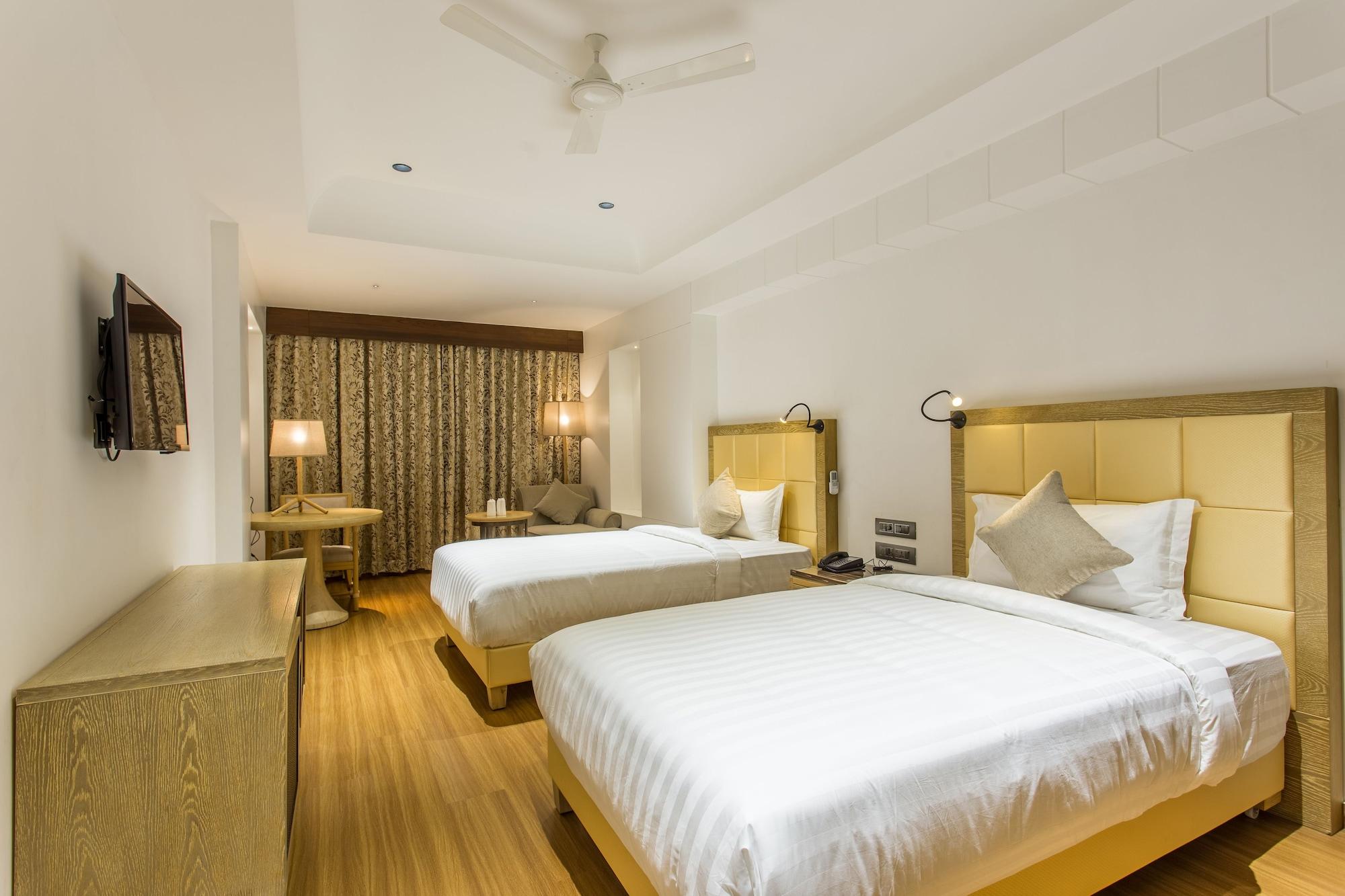 Hotel Abika Elite Uddzsaín Kültér fotó